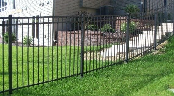 aluminum backyard fence
