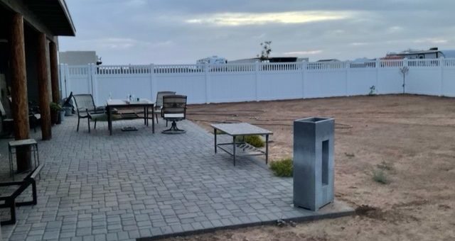 vinyl fence